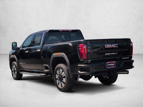 New 2026 GMC Sierra 2500 Denali w/ Denali Reserve Package AWD/4WD image 9