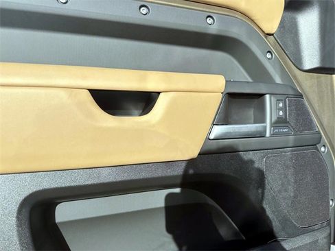New 2026 Land Rover Defender 110 S image 15