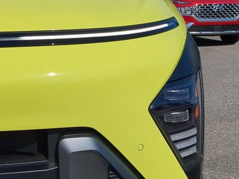 New 2024 Hyundai Kona Limited image 10
