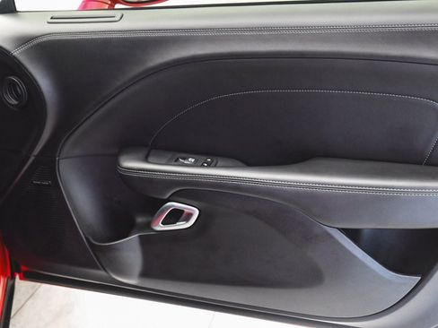 Used 2023 Dodge Challenger R/T Scat Pack image 10