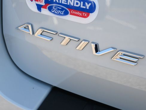 New 2026 Ford Explorer Active RWD image 7