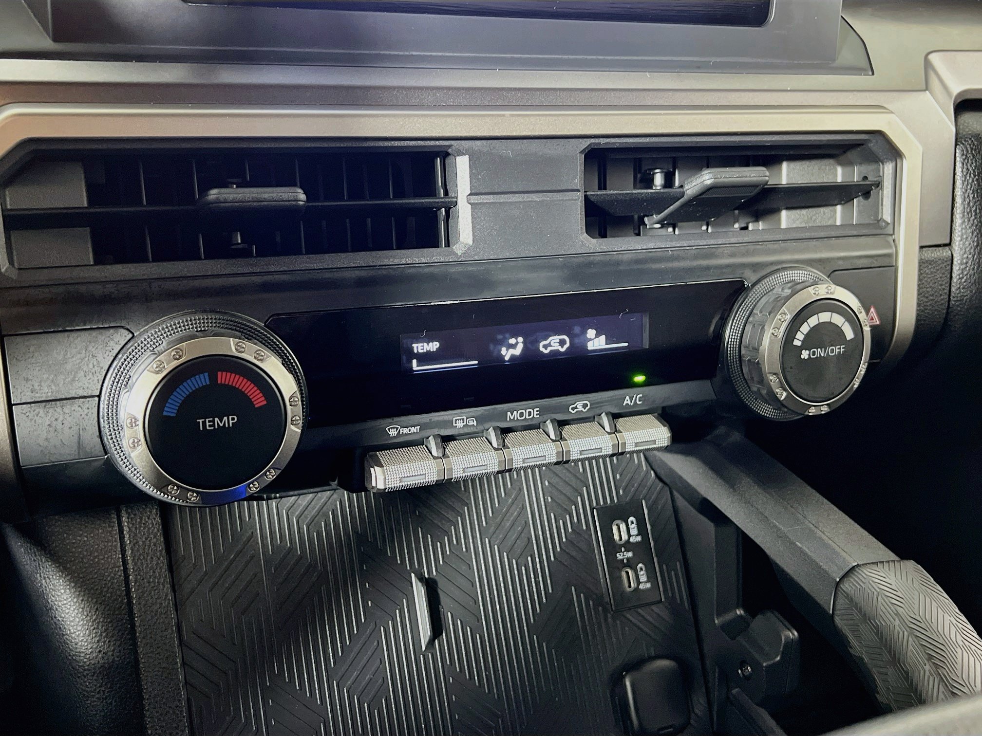 Used 2026 Toyota 4Runner SR5 AWD/4WD image 16