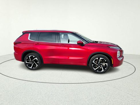 Used 2024 Mitsubishi Outlander SEL FWD image 8
