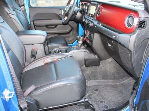 Used 2023 Jeep Gladiator Rubicon w/ LED Lighting Group image 15