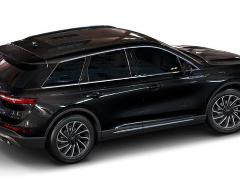 New 2026 Lincoln Corsair Reserve w/ Rear Removable Package Tray FWD image 39