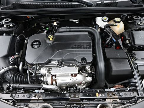 Used 2024 Chevrolet Malibu LT FWD image 7