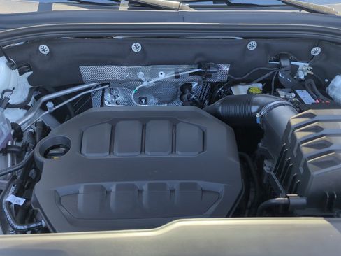 New 2026 Volkswagen Atlas Cross Sport SE image 20