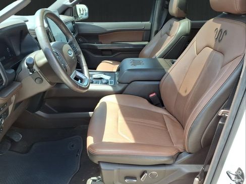 Used 2022 Ford Expedition Max King Ranch AWD/4WD image 13