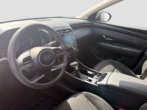 Certified 2024 Hyundai Tucson SEL FWD image 9