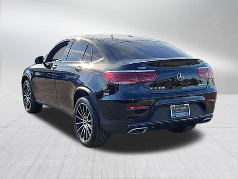 Used 2022 Mercedes-Benz GLC 300 4MATIC Coupe image 3