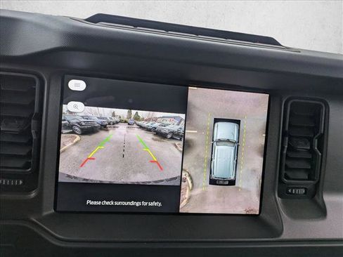 New 2025 Ford Bronco Badlands image 14