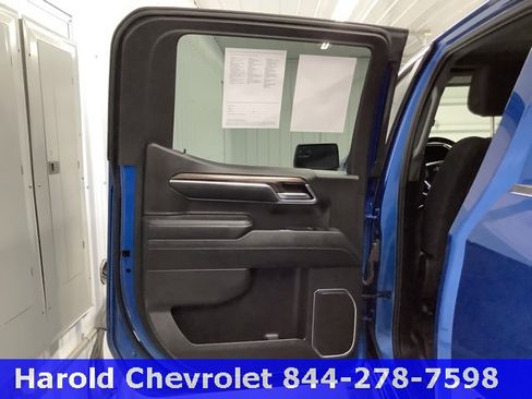 Used 2024 Chevrolet Silverado 1500 RST w/ Z71 Off-Road Package image 12
