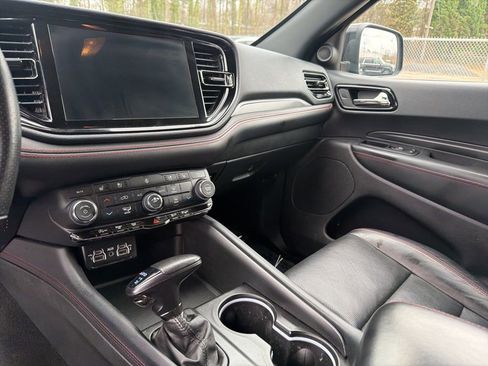 Used 2024 Dodge Durango GT image 18