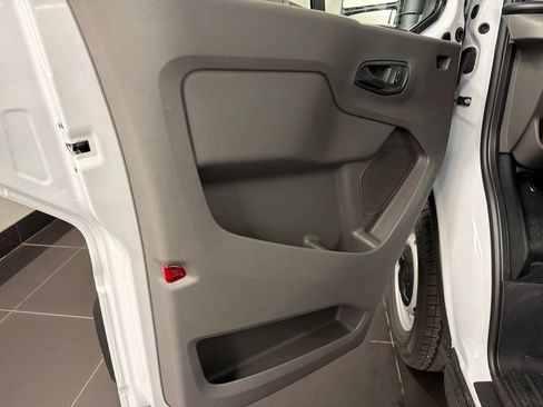 New 2026 Ford Transit 250 148 Medium Roof RWD image 28