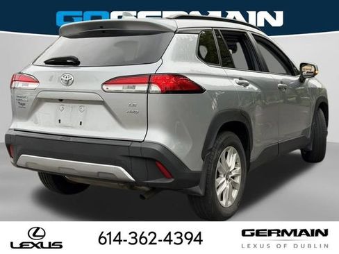 Used 2023 Toyota Corolla Cross LE w/ Moonroof Package AWD/4WD image 6