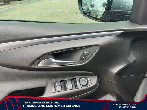 Used 2025 Buick Envista Preferred w/ Convenience II Package FWD image 22