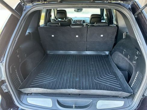 Used 2018 Jeep Grand Cherokee Limited AWD/4WD image 26