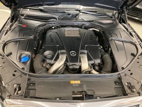 Used 2017 Mercedes-Benz S 550 4MATIC Sedan image 37
