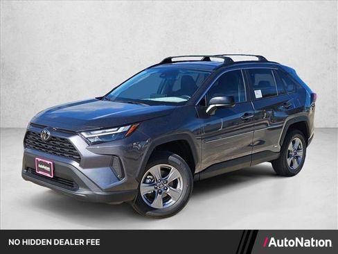 Used 2025 Toyota RAV4 LE AWD/4WD image 1