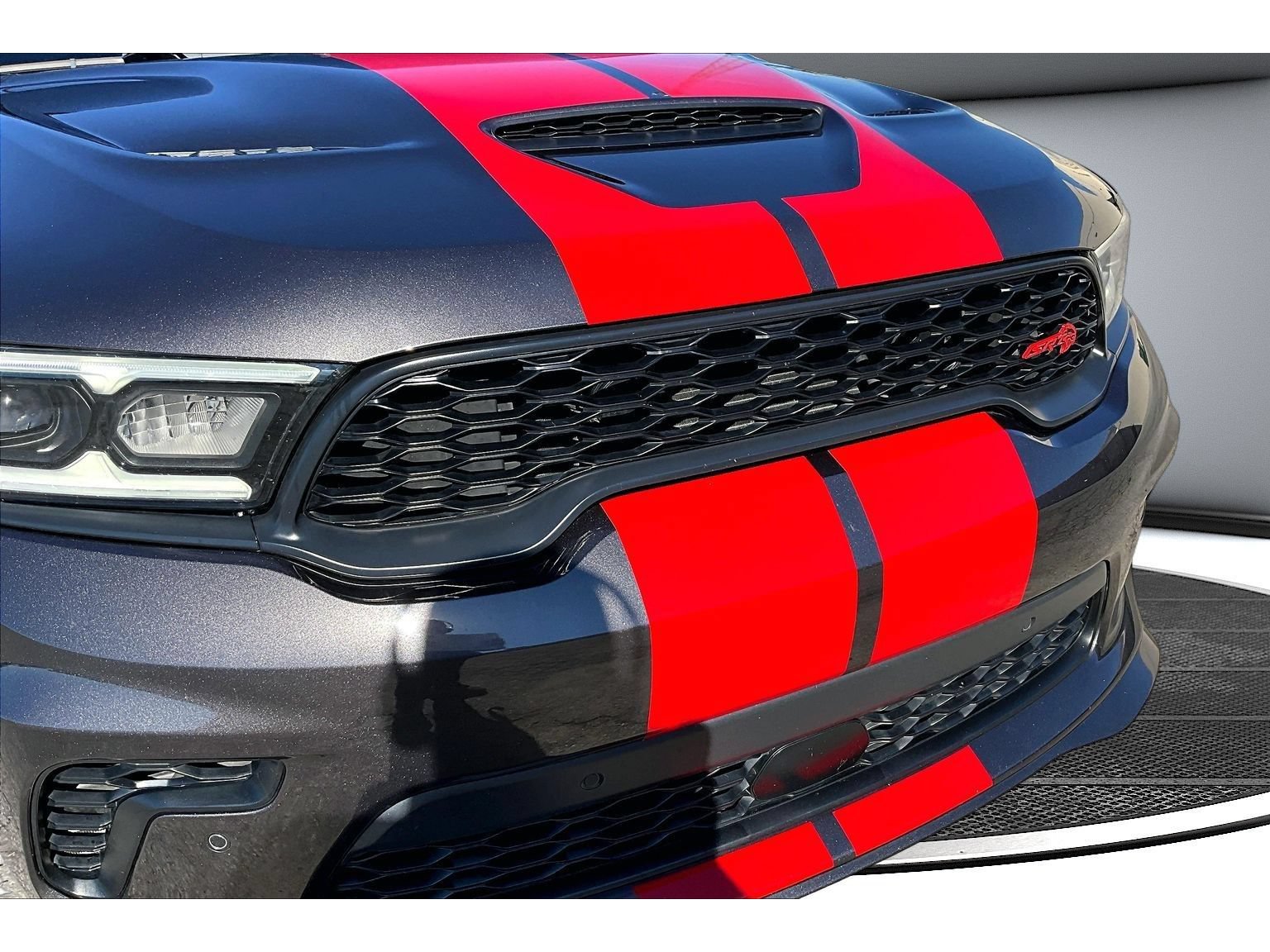 Used 2021 Dodge Durango SRT Hellcat w/ Technology Group AWD/4WD image 55