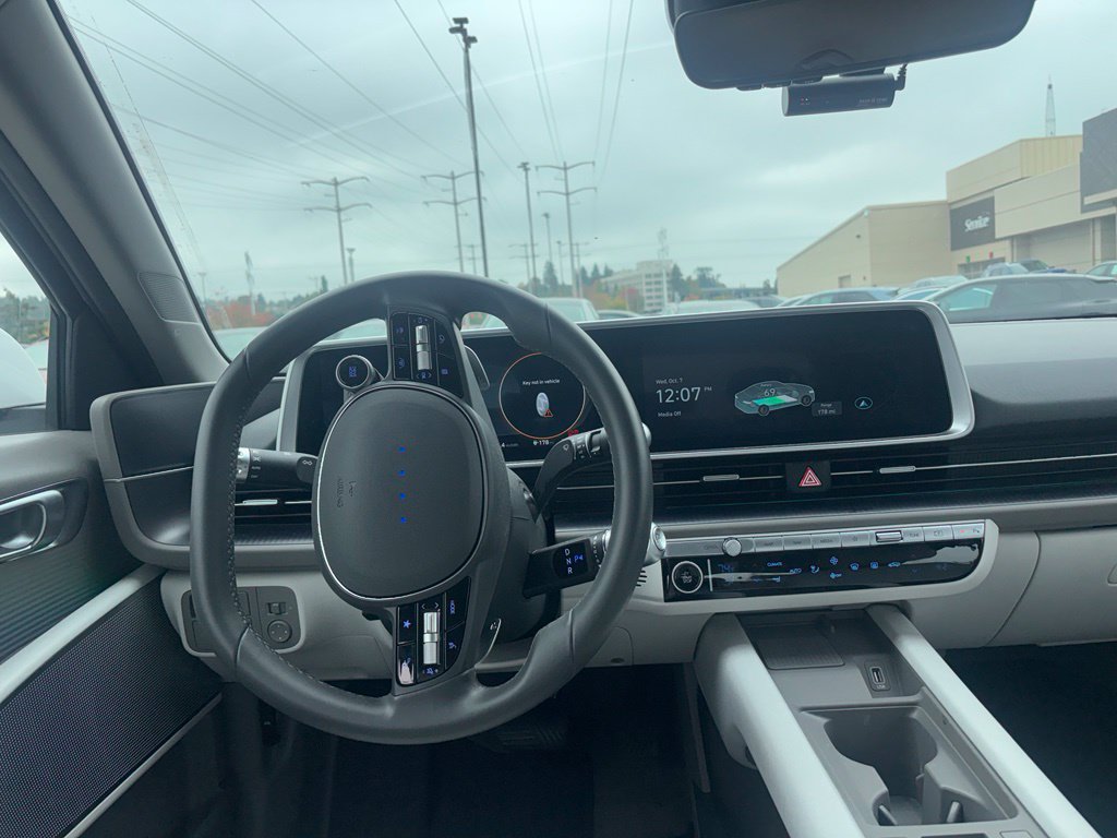 Certified 2023 Hyundai Ioniq 6 SEL AWD/4WD image 7