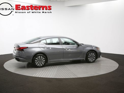 Used 2024 Nissan Altima 2.5 SV image 76