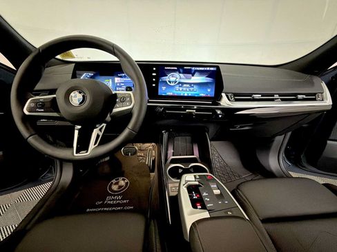 Used 2026 BMW X2 xDrive28i w/ M Sport Package AWD/4WD image 16