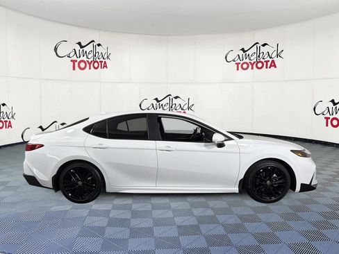 New 2026 Toyota Camry SE FWD image 9