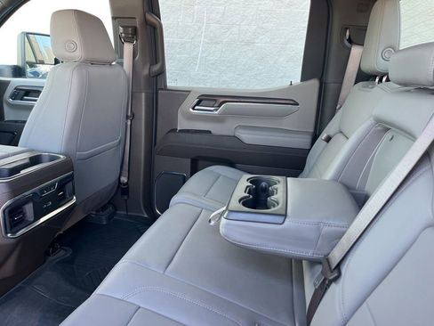 Used 2024 GMC Sierra 1500 SLT w/ SLT Premium Plus Package AWD/4WD image 27