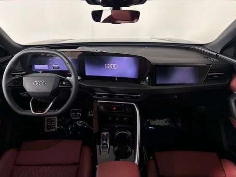 New 2026 Audi SQ5 Prestige AWD/4WD image 10