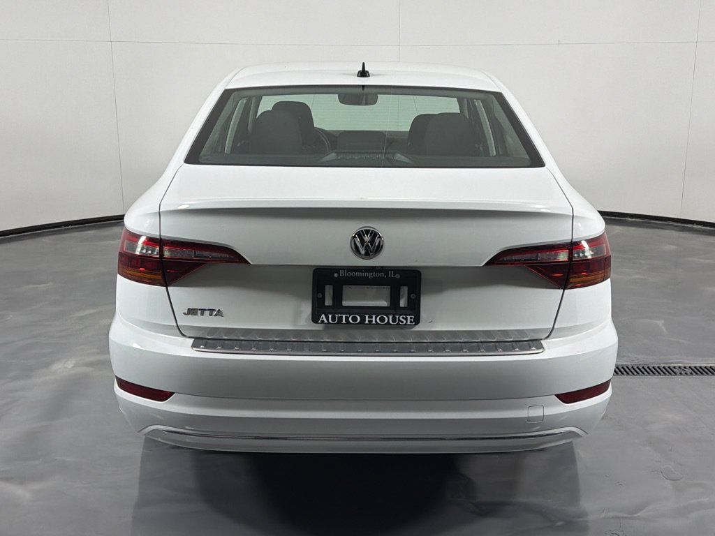 Used 2019 Volkswagen Jetta SE FWD image 6