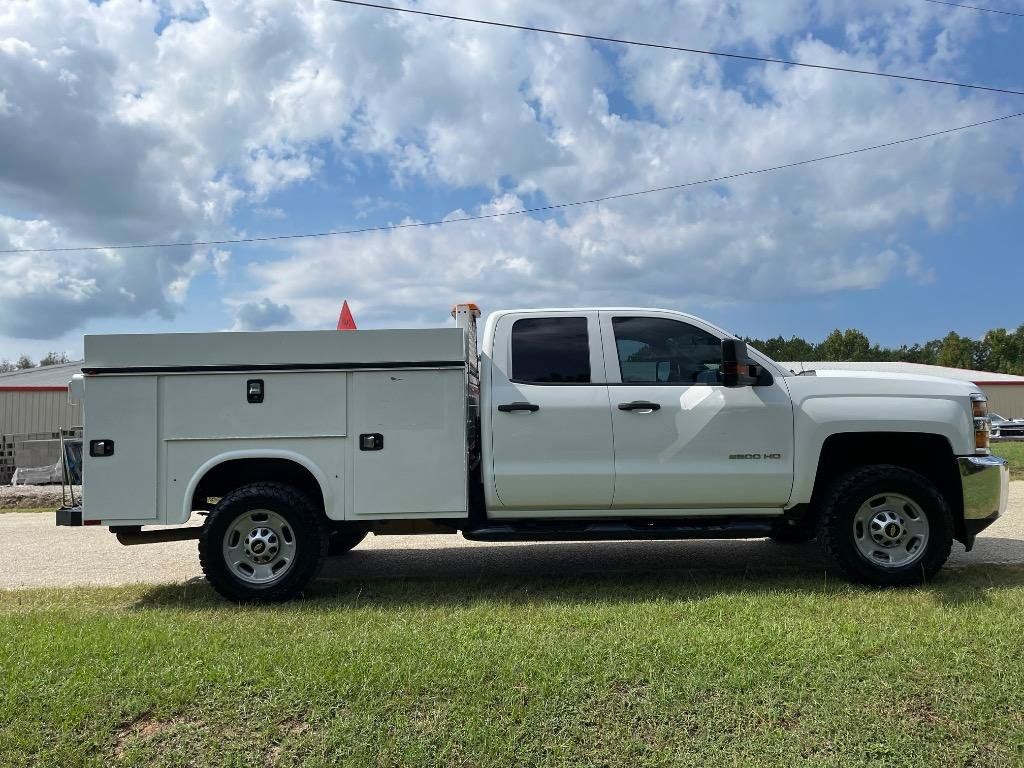 Used 2019 Chevrolet Silverado 2500 W/T w/ WT Convenience Package AWD/4WD image 5