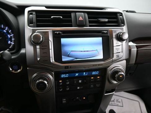 Used 2018 Toyota 4Runner Limited image 33