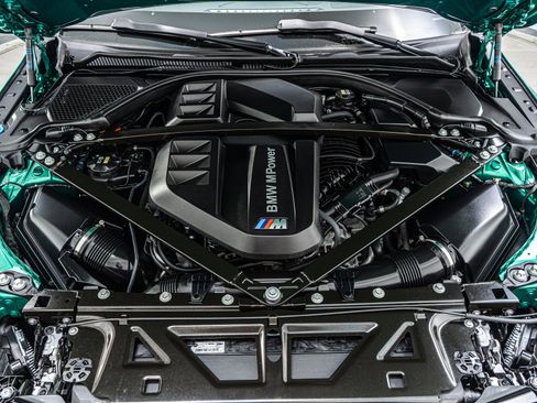 Used 2021 BMW M4 Coupe w/ Executive Package image 12