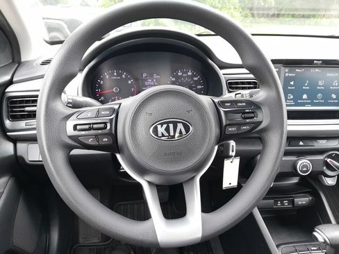 Used 2020 Kia Rio S FWD image 16