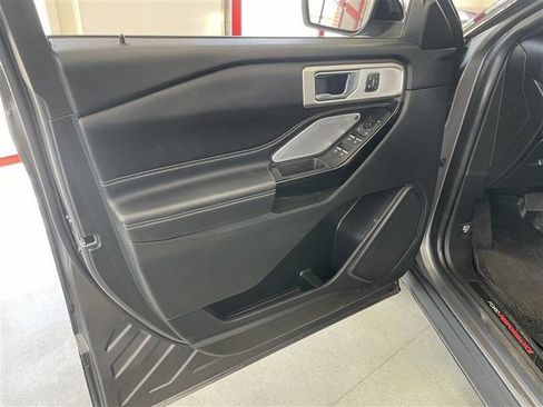 Used 2021 Ford Explorer ST w/ Equipment Group 401A AWD/4WD image 12