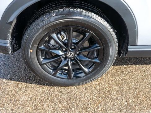 Used 2026 Honda CR-V Sport-L image 11