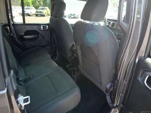 Used 2020 Jeep Gladiator Sport w/ Quick Order Package 24S AWD/4WD image 23