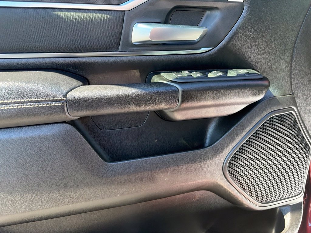 Used 2025 RAM 1500 Big Horn AWD/4WD image 10