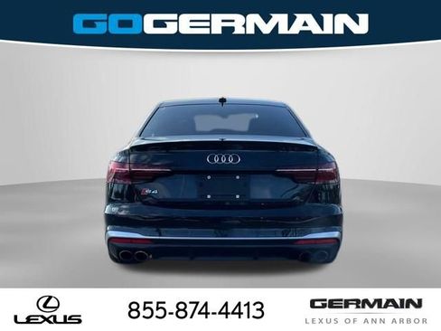 Used 2021 Audi S4 Premium Plus w/ Premium Plus Package image 7