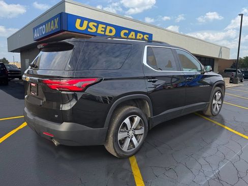 Used 2023 Chevrolet Traverse LT w/ LT Premium Package AWD/4WD image 5