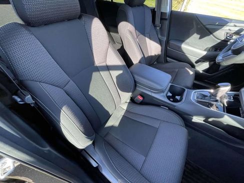 Used 2023 Subaru Outback Premium image 28