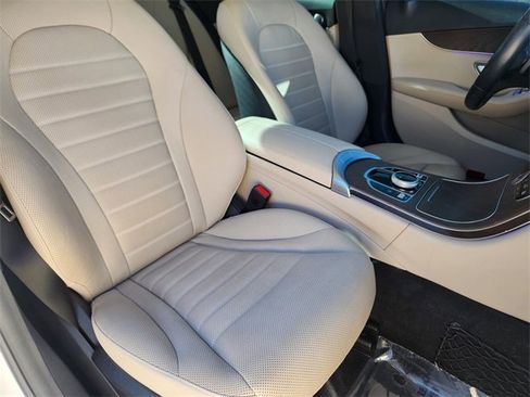 Certified 2020 Mercedes-Benz C 300 4MATIC Sedan image 20
