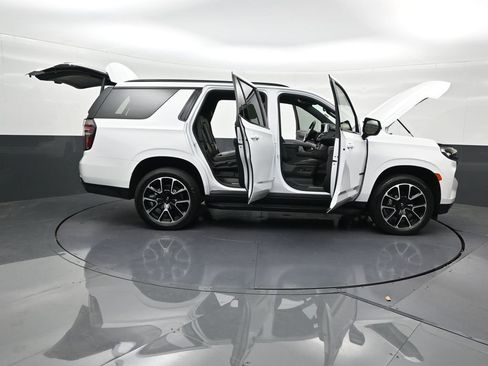 Used 2024 Chevrolet Tahoe RST image 33