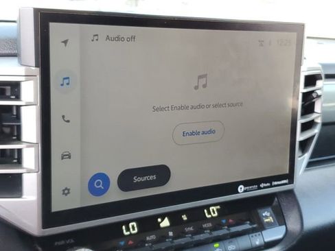 Used 2022 Toyota Tundra SR5 w/ SR5 Premium Package image 19