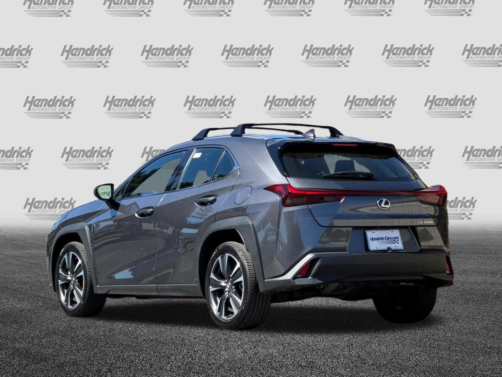 Certified 2025 Lexus UX 300h FWD w/ Accessory Package (Z2) image 7