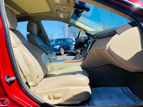 Used 2012 Cadillac CTS Premium image 30