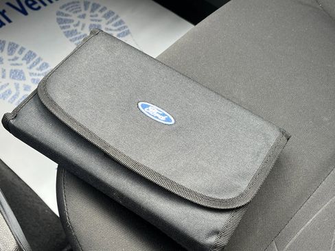 Used 2015 Ford Fiesta SE image 29