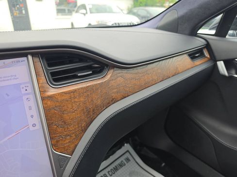 Used 2019 Tesla Model S Long Range AWD/4WD image 28