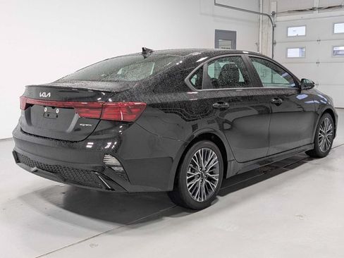 Certified 2023 Kia Forte GT-Line w/ GT-Line Premium Package FWD image 8